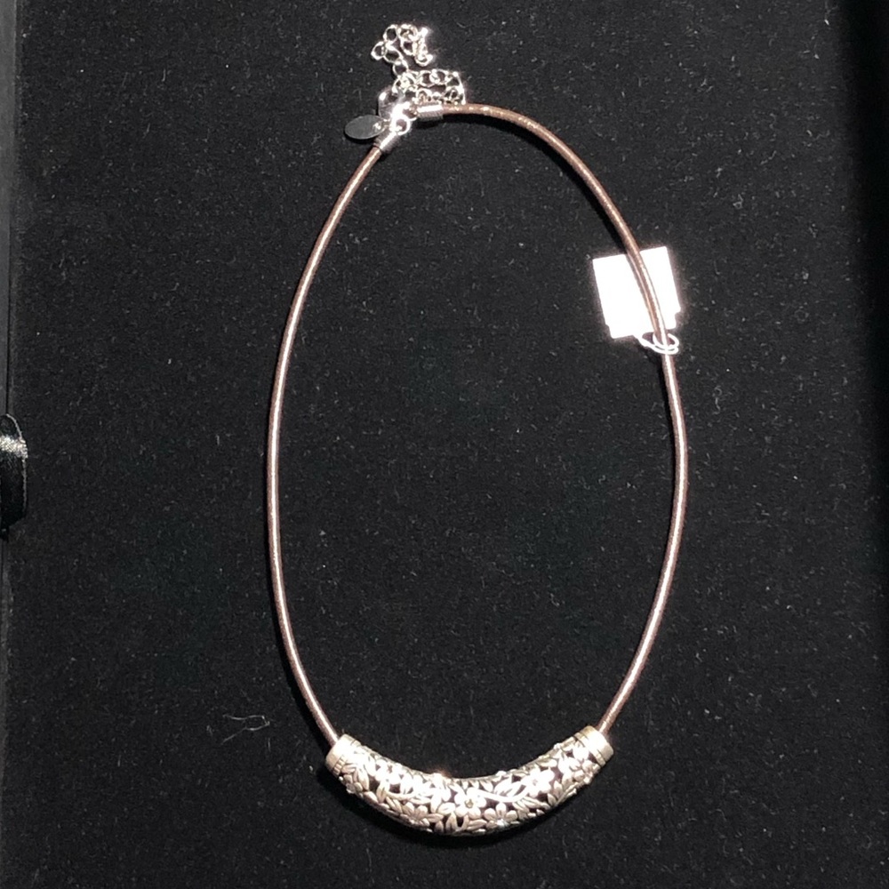 NWT🌸 Lia Sophia Choker Necklace